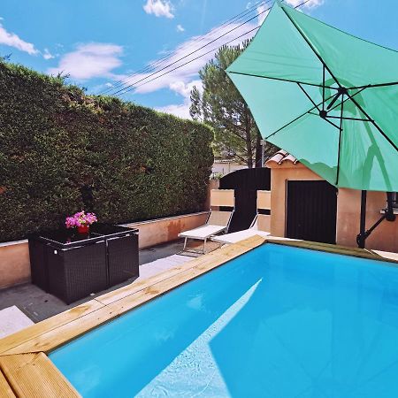 Studio Privatif Climatise , Terrasse Et Piscine Pernes-les-Fontaines Bagian luar foto