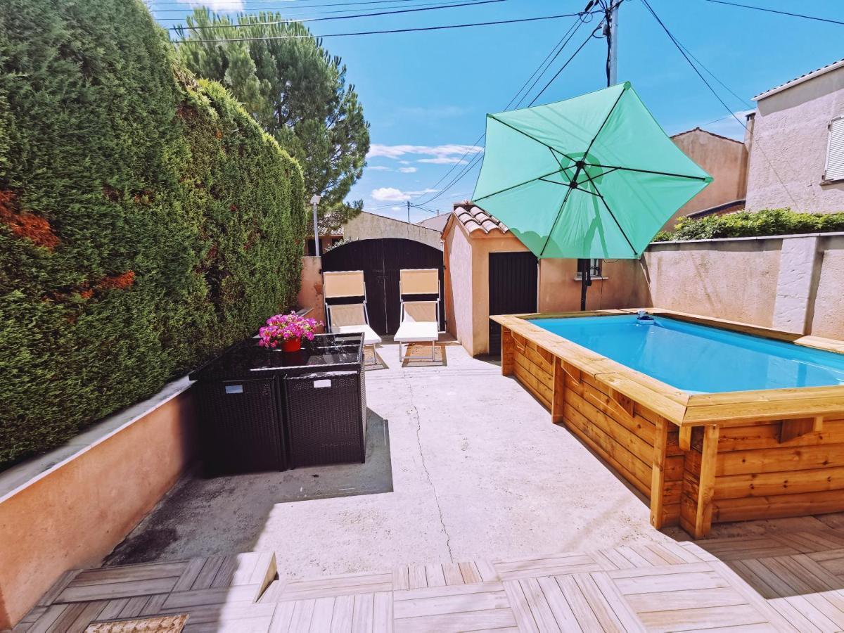 Studio Privatif Climatise , Terrasse Et Piscine Pernes-les-Fontaines Bagian luar foto
